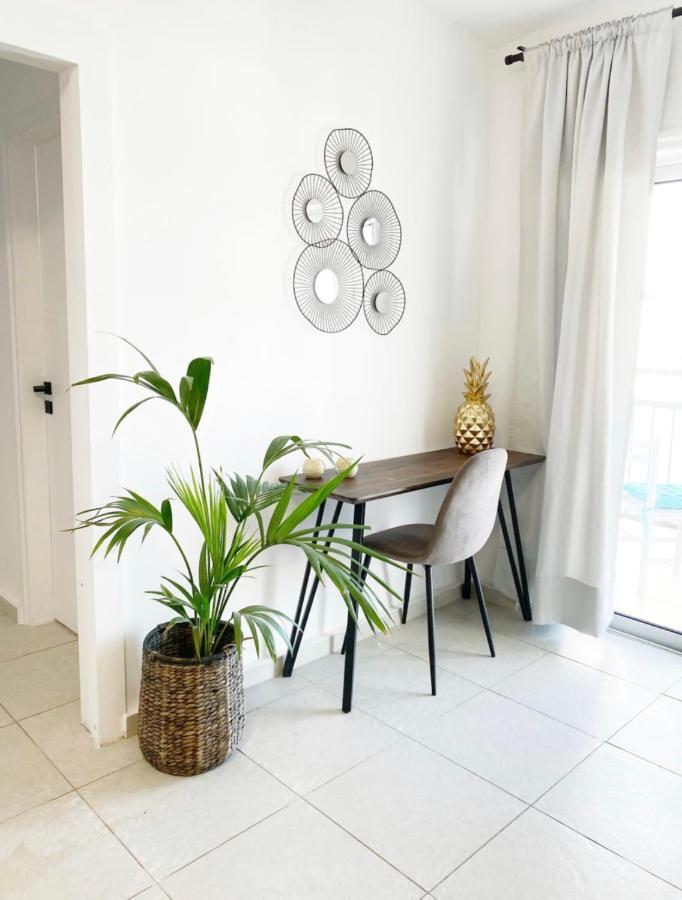 Apartamento Flat In The Heart Of Ayia Napa/Центр Айя Напы Exterior foto